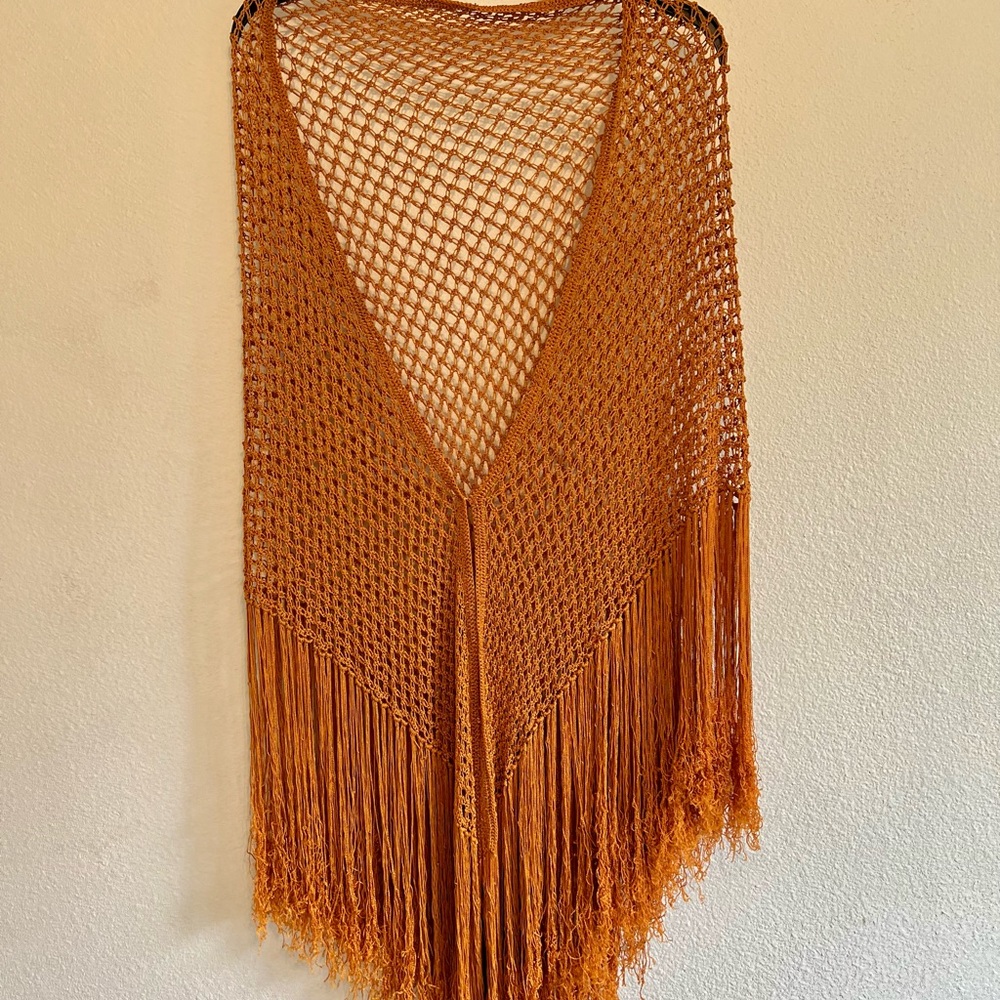 SOLD NWOT Made in USA 🇺🇸 hand sewn Challis or poncho like shawl